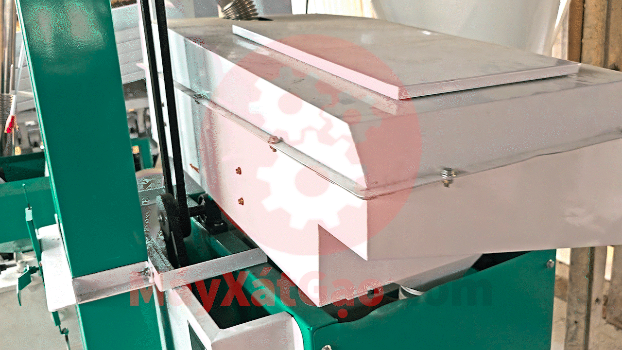Buồng lọc rác sạn máy xay xát lúa gạo liên hoàn 6LN 15 SF